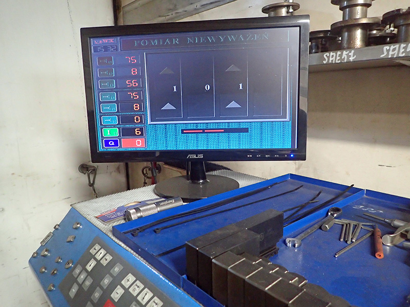 Elementy wału napędowego przed montażem